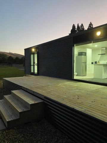 Апартаменты Bombay Hills Modern Retreat Окленд Экстерьер фото
